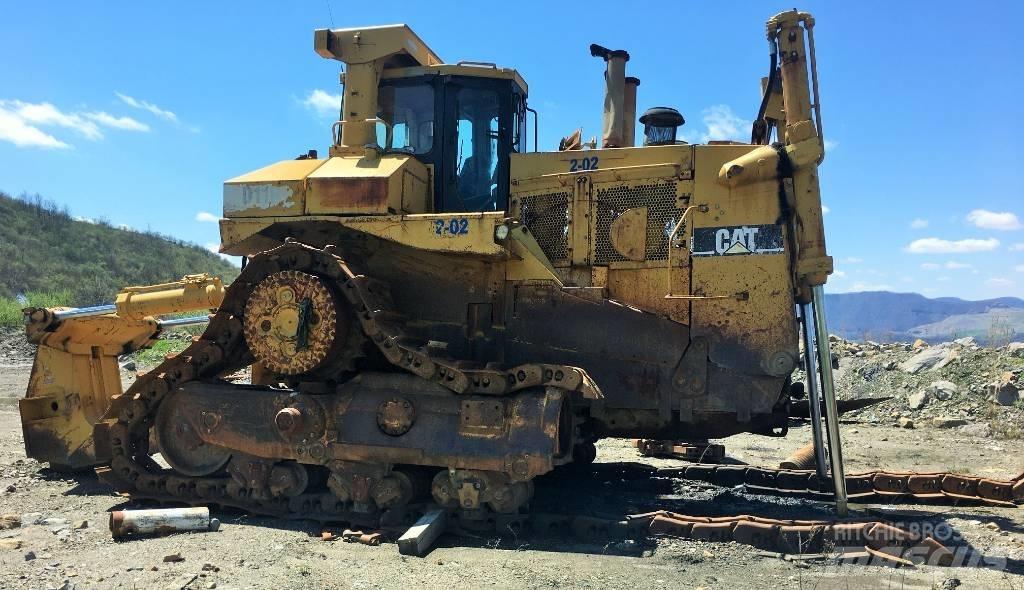 CAT D 11 R Crawler dozers