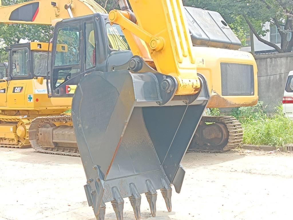 Hyundai R220LC-9S Crawler excavators