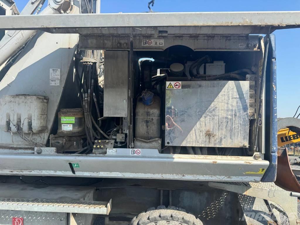Sennebogen 818 Waste / industry handlers