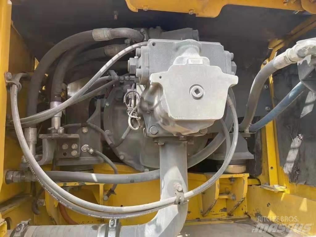 Komatsu PC 360-7 Crawler excavators