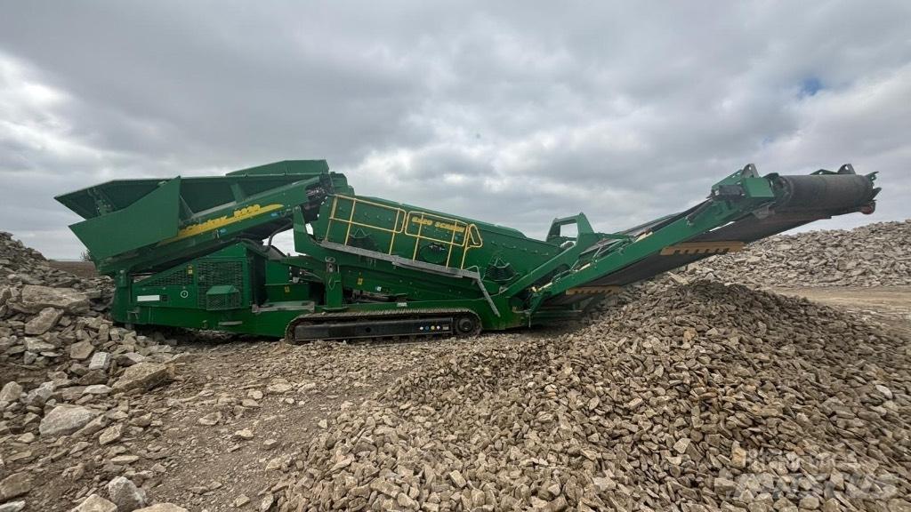 McCloskey R230 Screeners