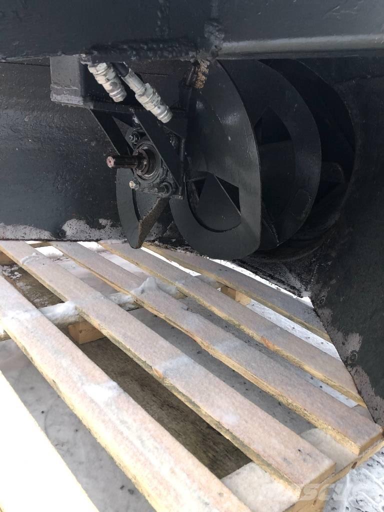 Alatalkkari AT 260 Snow throwers