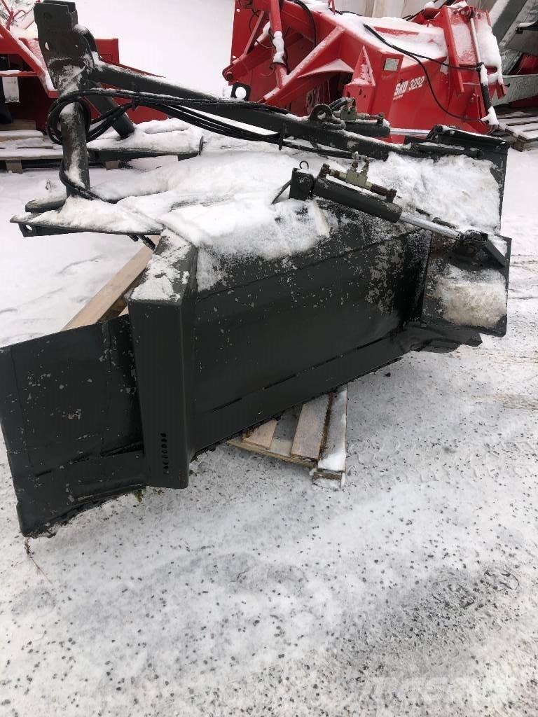 Alatalkkari AT 260 Snow throwers