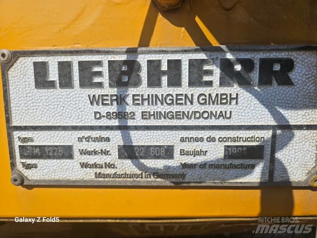 Liebherr LTM1225 All terrain cranes