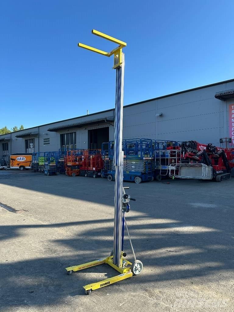 Sumner 2210 Vertical mast lifts