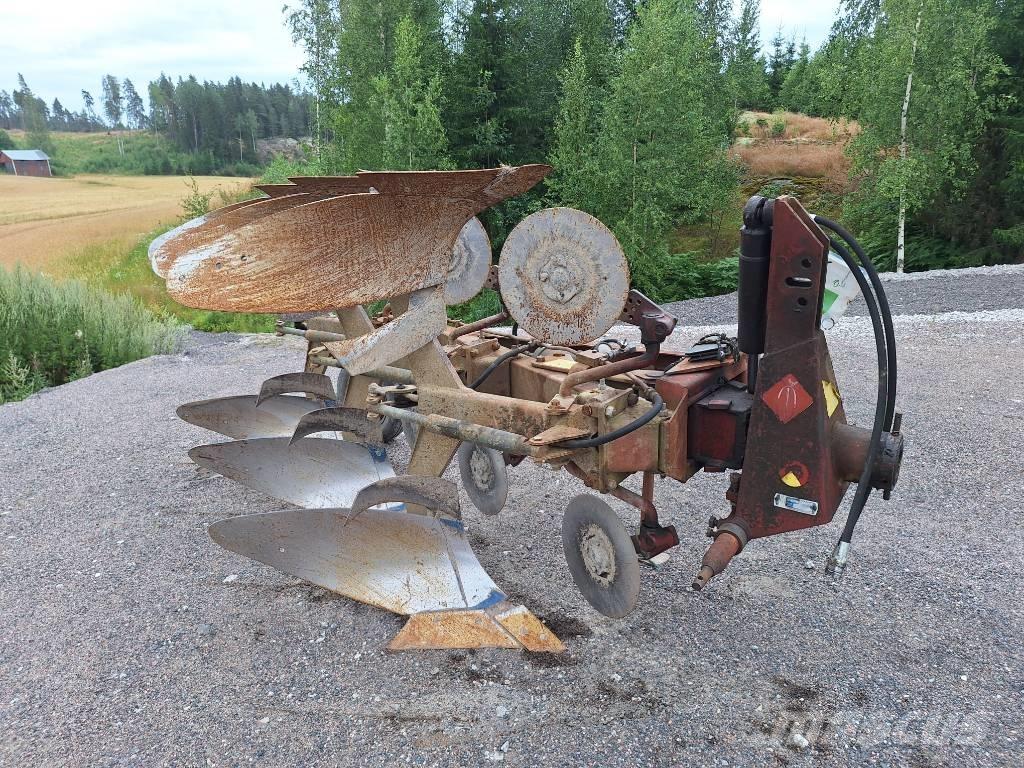 Överum CV 398H Reversible ploughs