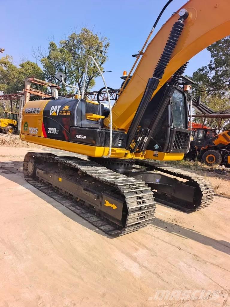 CAT 320 D2L Crawler excavators