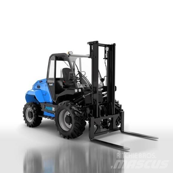 Manitou M30-4 Diesel trucks