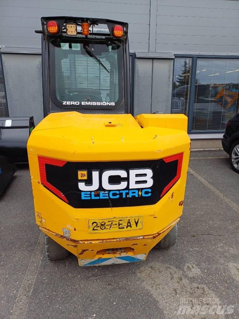 JCB TLT30-19E 2WD Electric forklift trucks