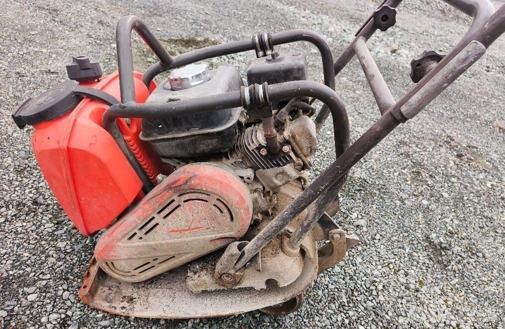 Husqvarna LF 7S Plate compactors