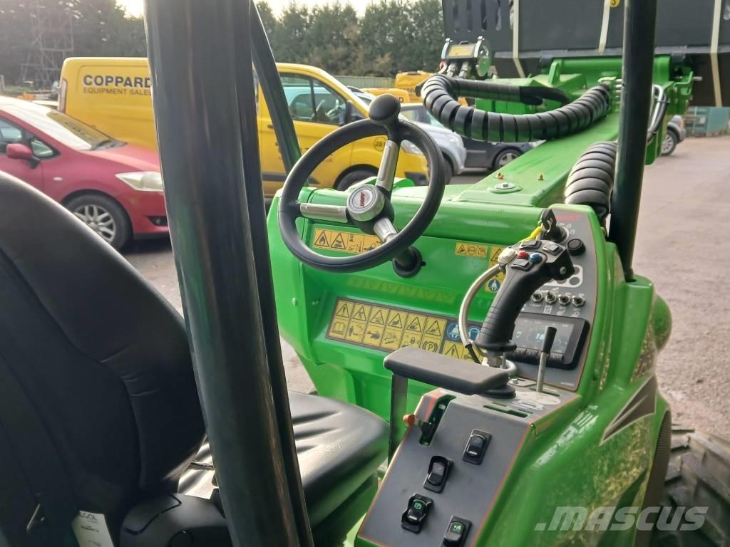 Ex Demo Avant 755i Mini loaders