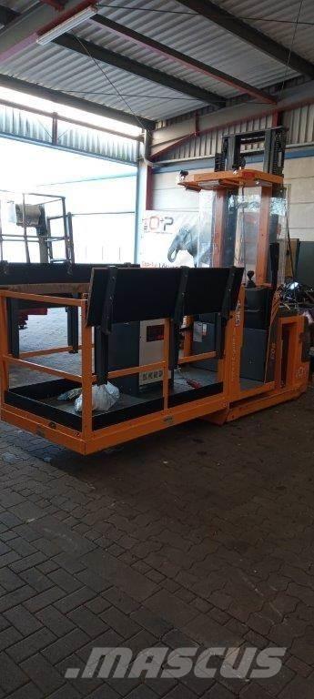  903 AC - S/N 037763 Low lift order picker