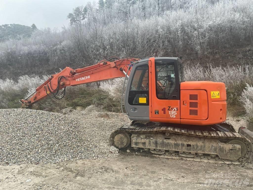 Hitachi ZX 135 US Crawler excavators