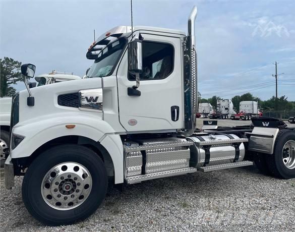 Western Star 47X Tractor Units