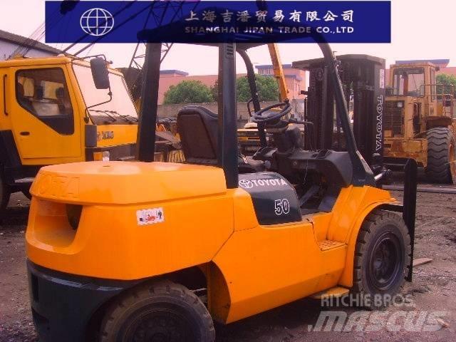Toyota FD 50 Diesel trucks