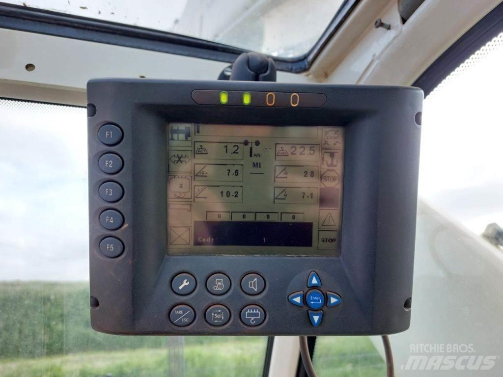 Terex A600 Rough terrain cranes