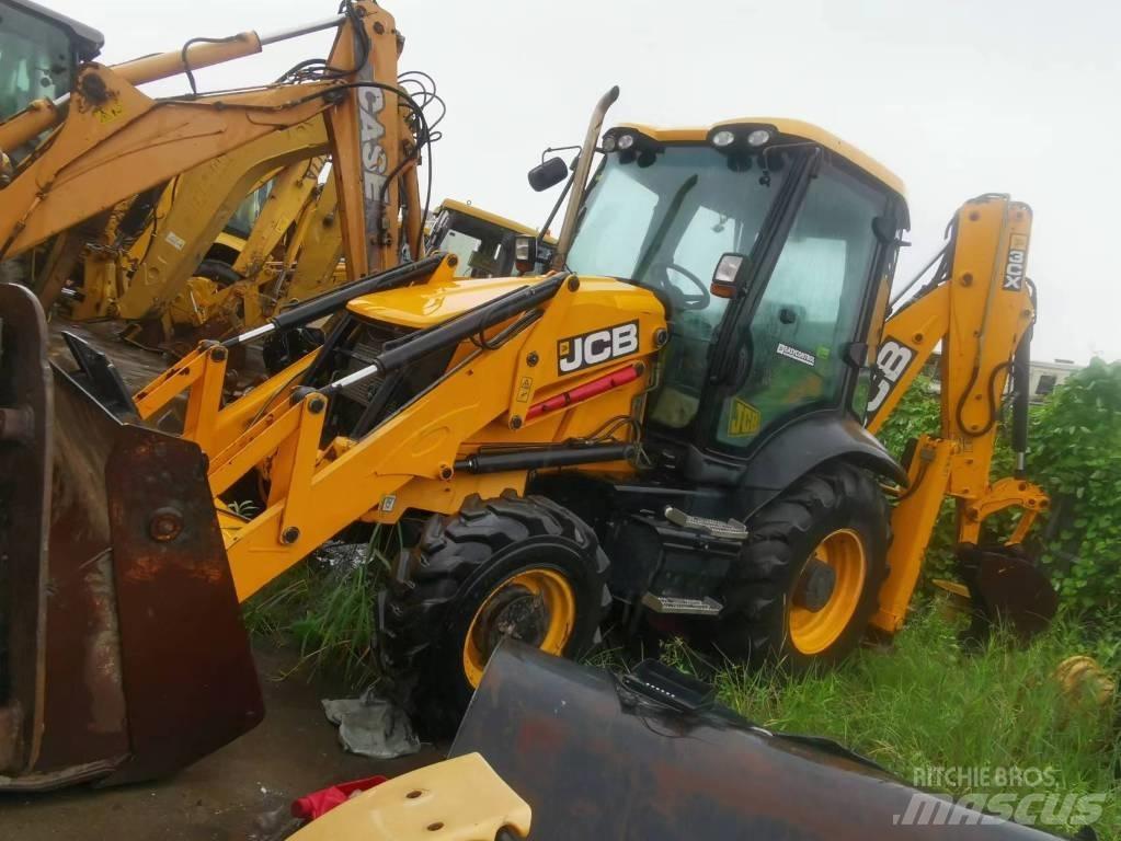 JCB 3cx Backhoe loaders