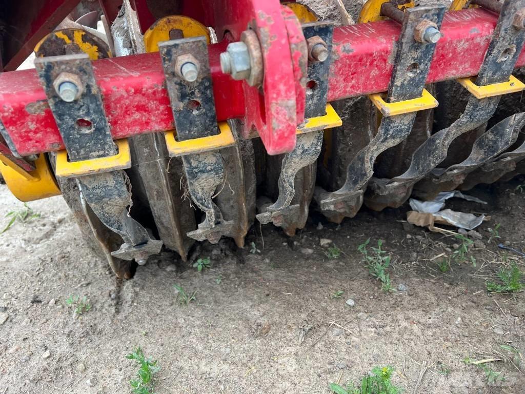 Väderstad Carrier500 Disc harrows