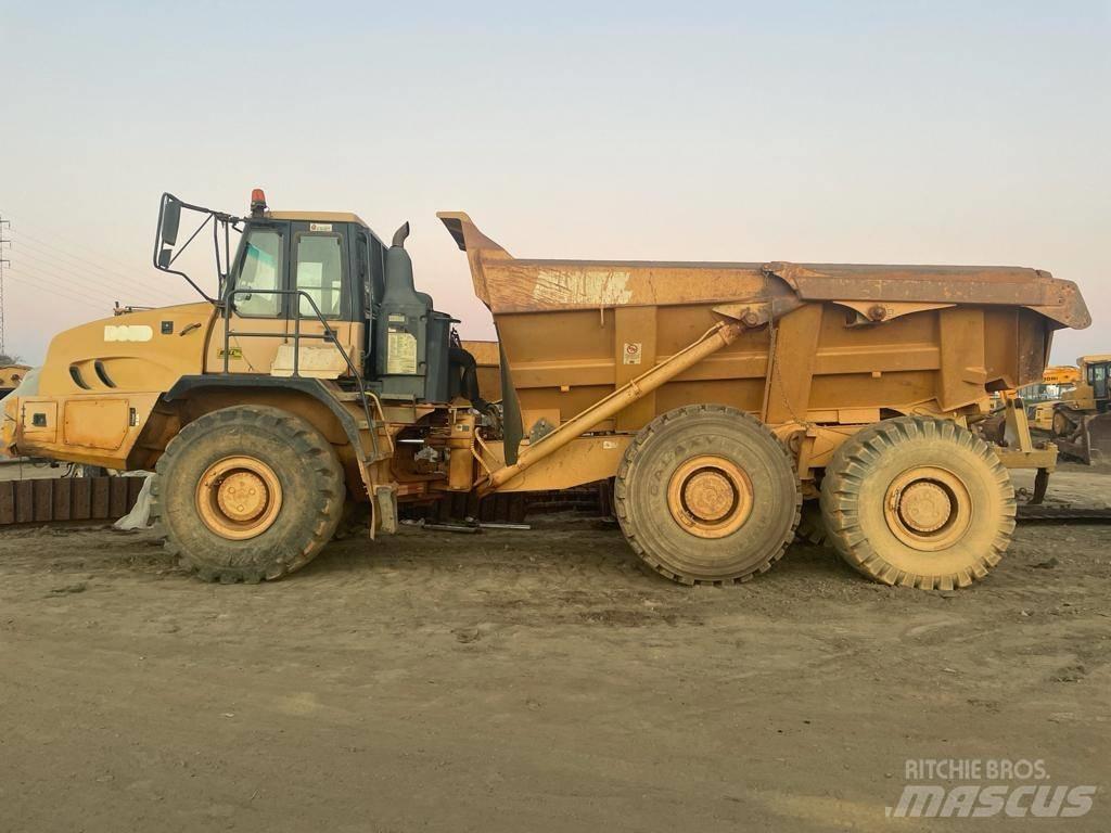 Bell D35D Articulated Dump Trucks (ADTs)