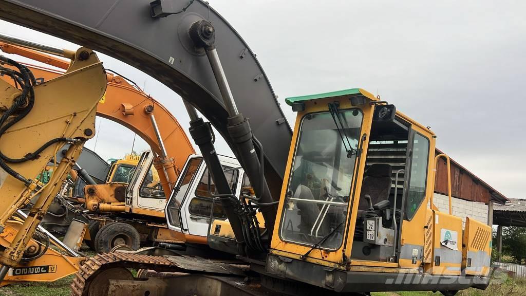 Volvo EC 340 Cabins and interior