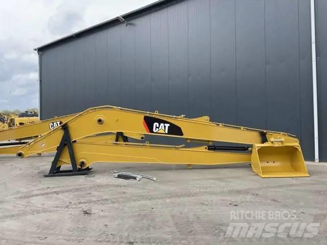 CAT 320D 15m Set Backhoes