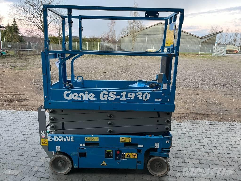Genie GS 1930E-Drive Scissor lifts