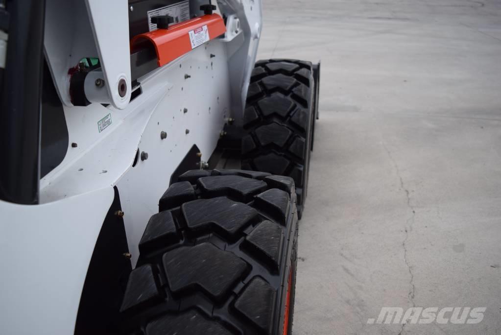 Bobcat S 250 Skid steer loaders