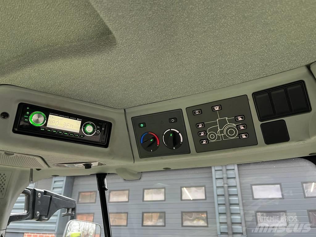 CLAAS Arion 620 CIS Tractors