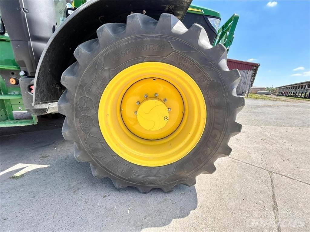 John Deere 6R 185 Tractors