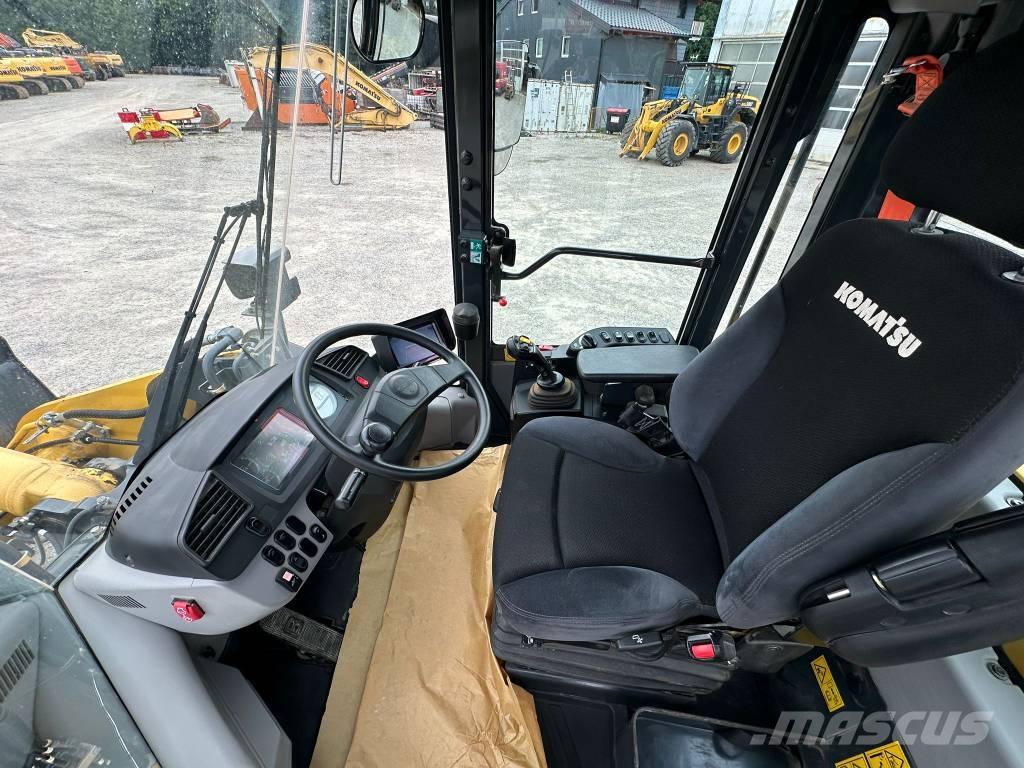 Komatsu WA 270-8 Wheel loaders