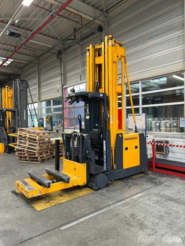 Jungheinrich EKX515k High lift order picker