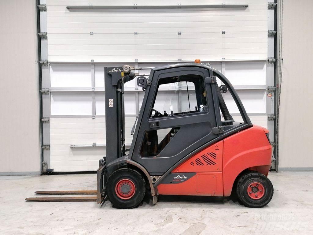 Linde H30D-02 Diesel trucks