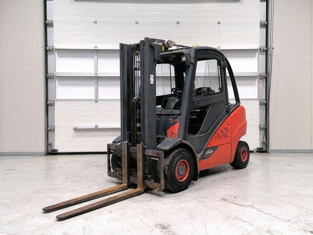 Linde H30D-02 Diesel trucks