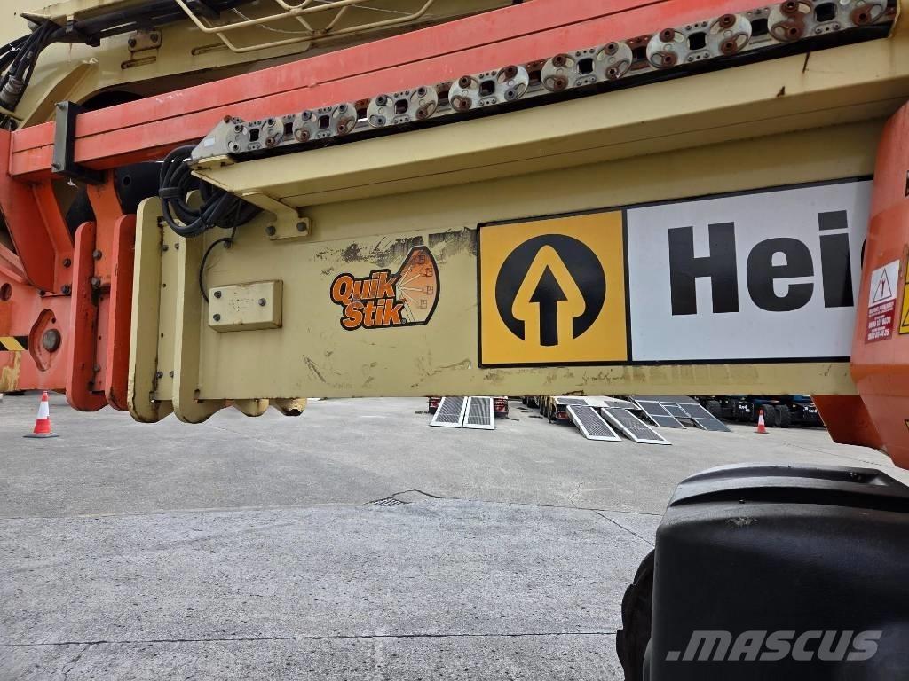 JLG 1250 AJP Articulated boom lifts