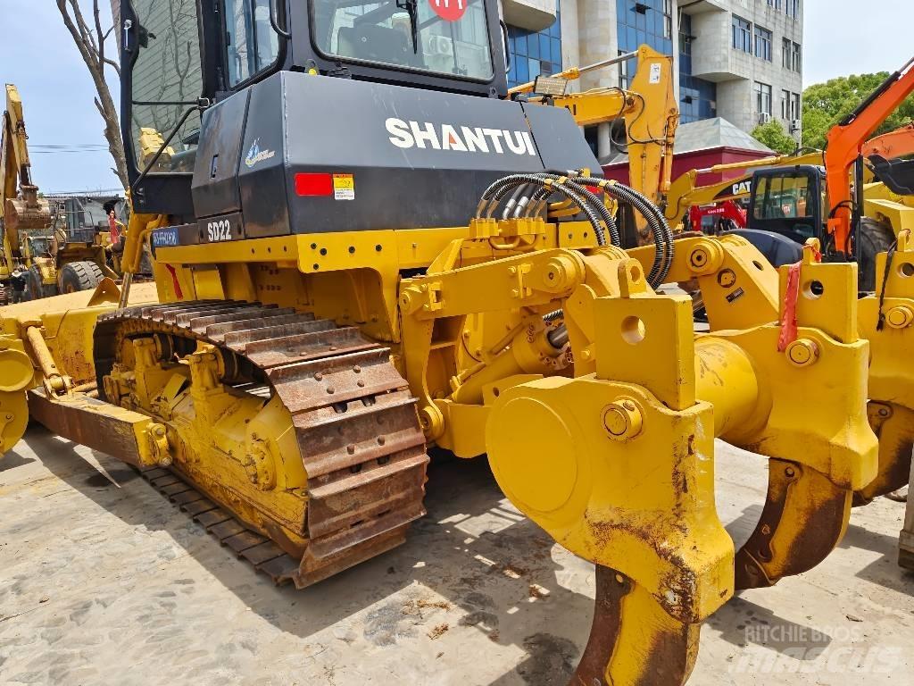 Shantui SD 22 Crawler dozers