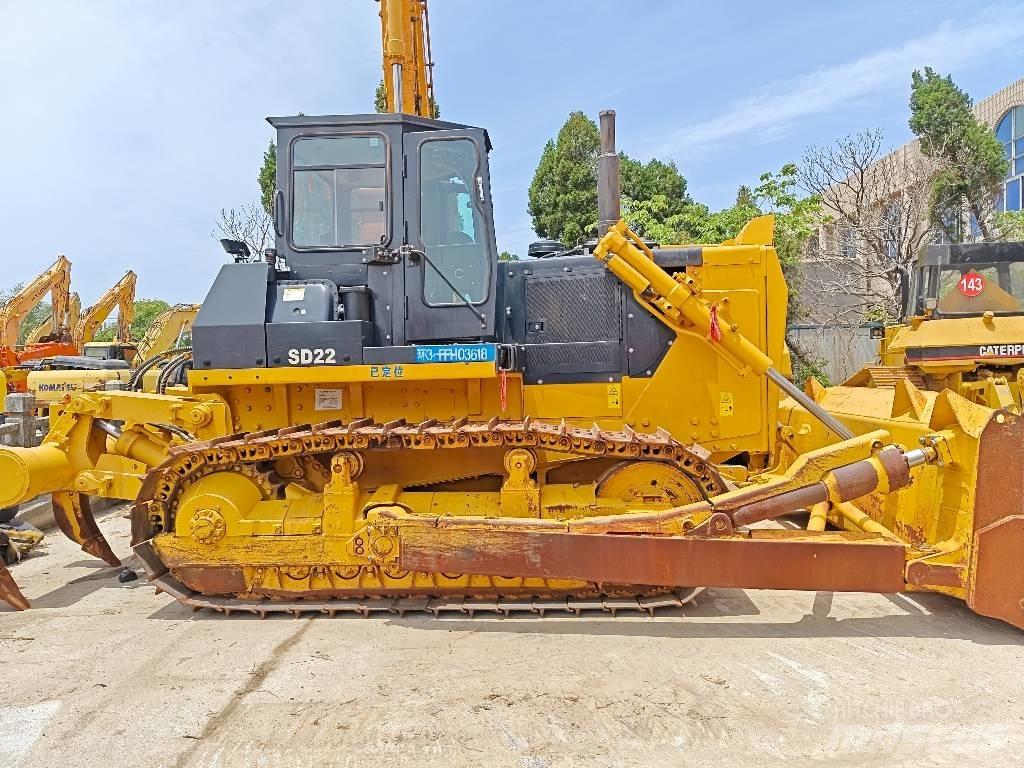 Shantui SD 22 Crawler dozers