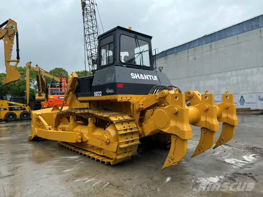 Shantui SD 22 Crawler dozers