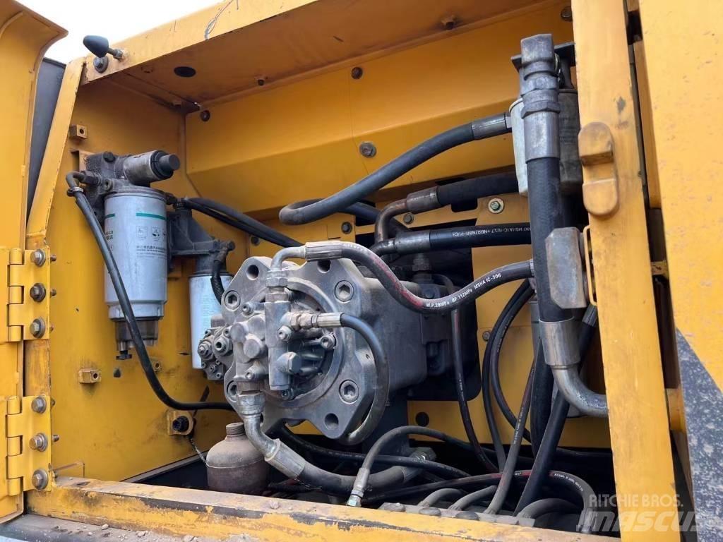 Volvo EC 290 B LC Crawler excavators