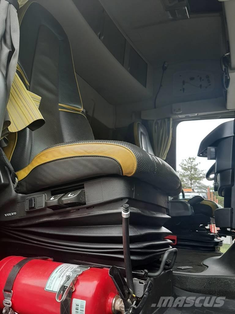 Volvo FH 16 Timber trucks