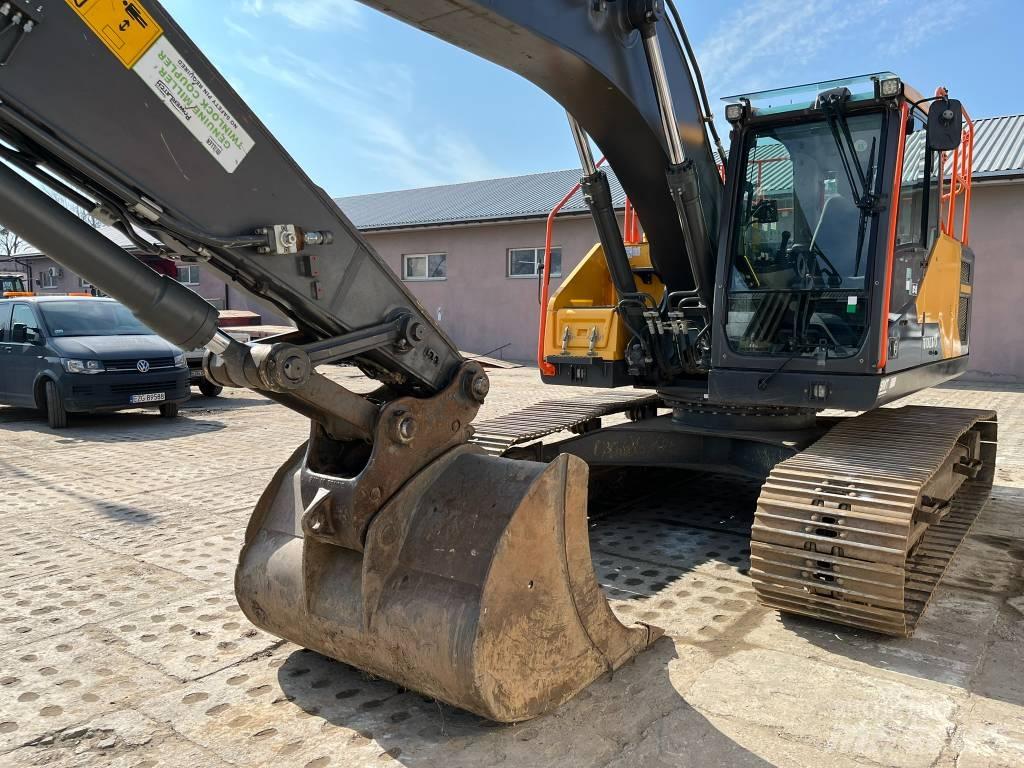 Volvo EC 220 E Crawler excavators