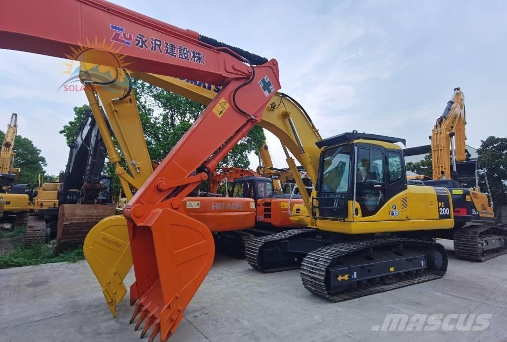 Komatsu PC 200-8 Crawler excavators
