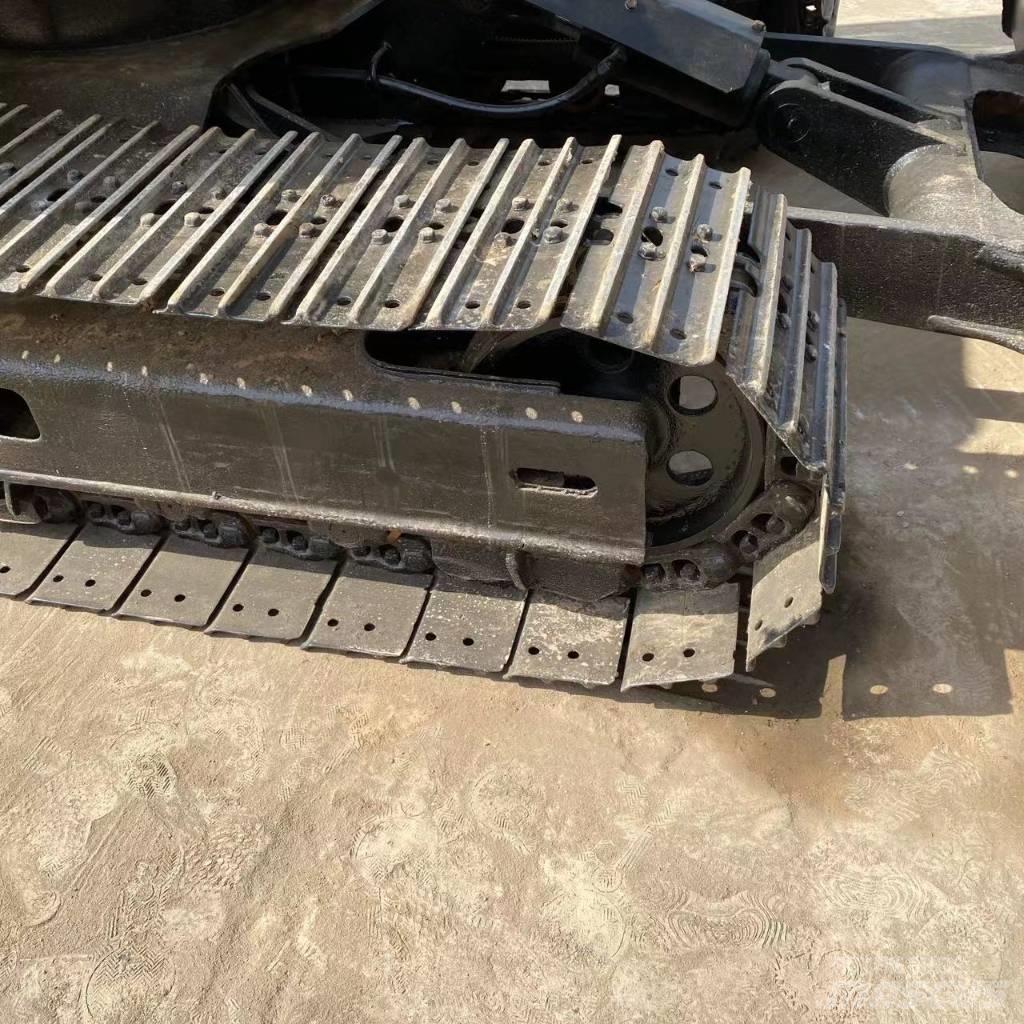 Komatsu PC 60 Midi excavators  7t - 12t
