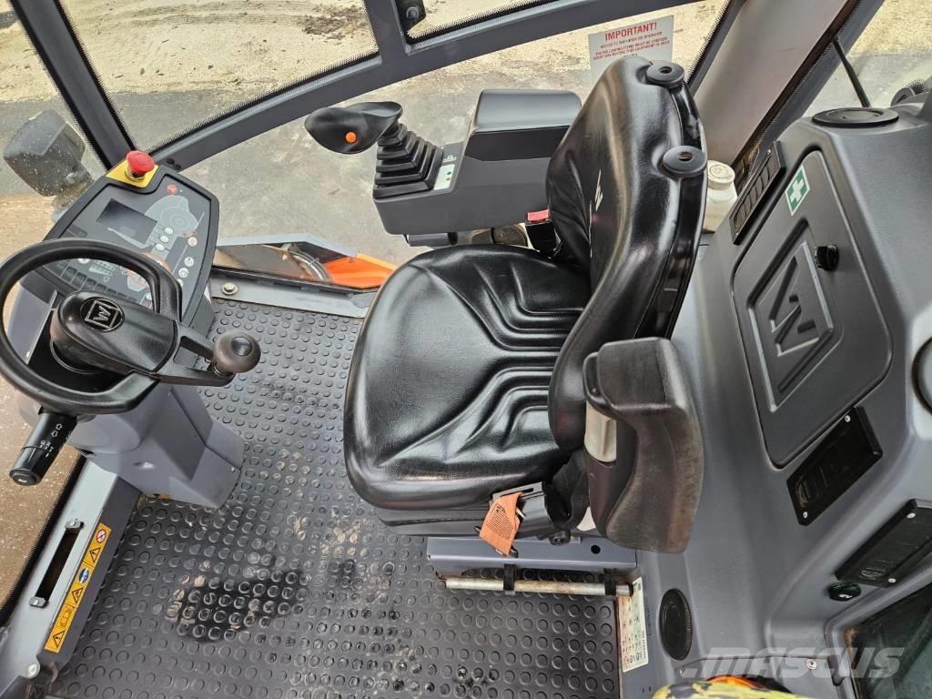 Hamm H13 i Single drum rollers