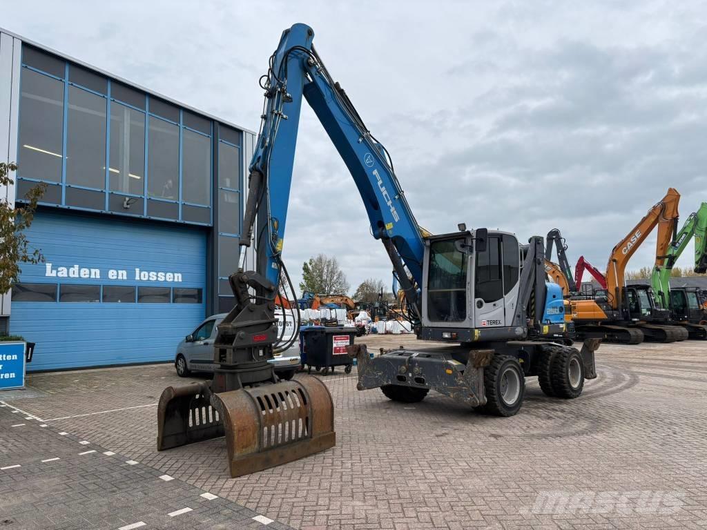 Fuchs MHL 250 Waste / industry handlers