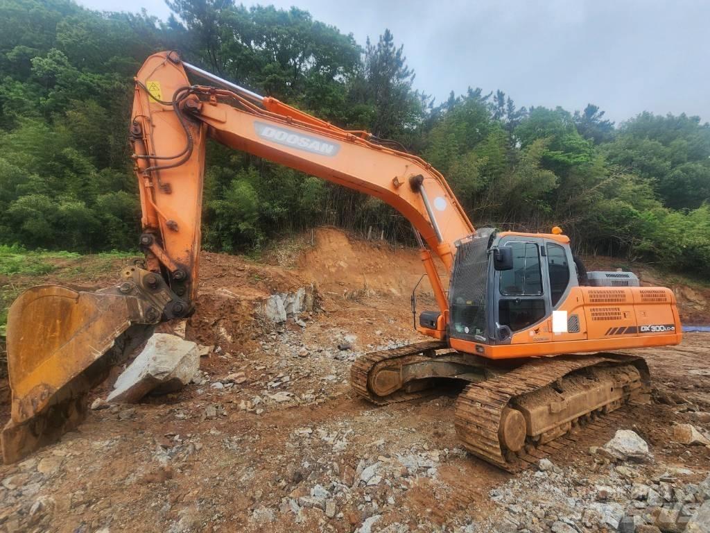 Doosan DX 300 LC-5 Crawler excavators