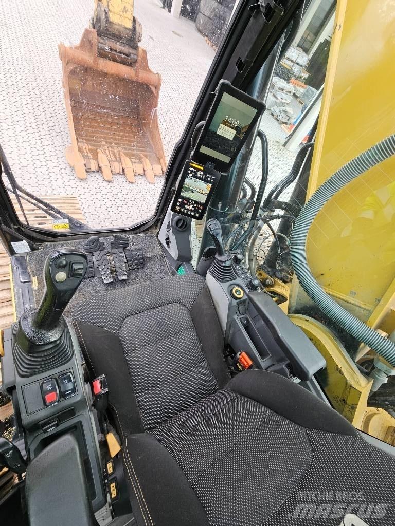 CAT 336 Crawler excavators