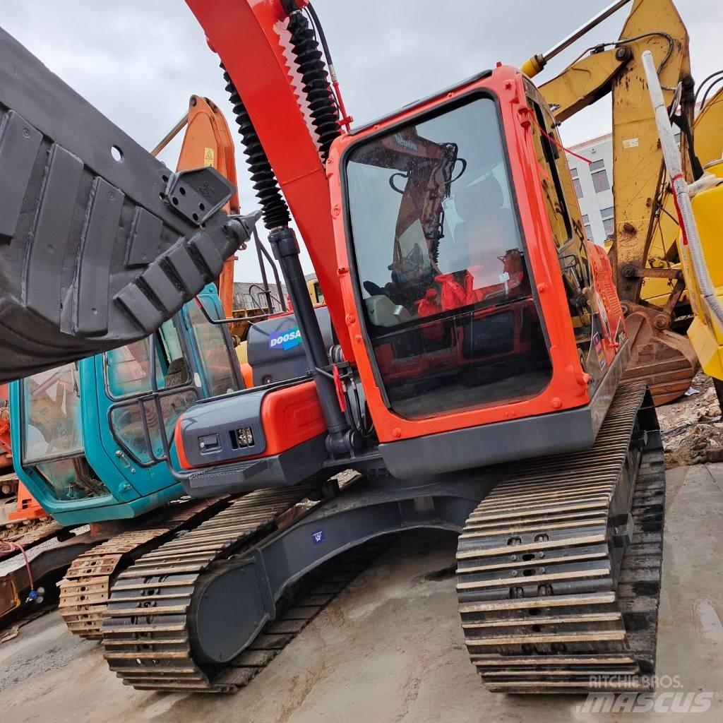 Doosan DH 150 Crawler excavators