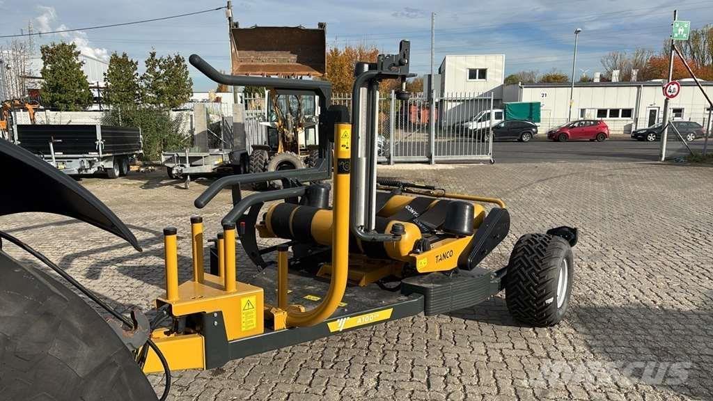 Tanco A100-EH Forage harvesters