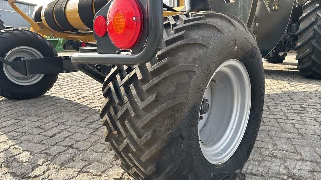 Tanco A100-EH Forage harvesters