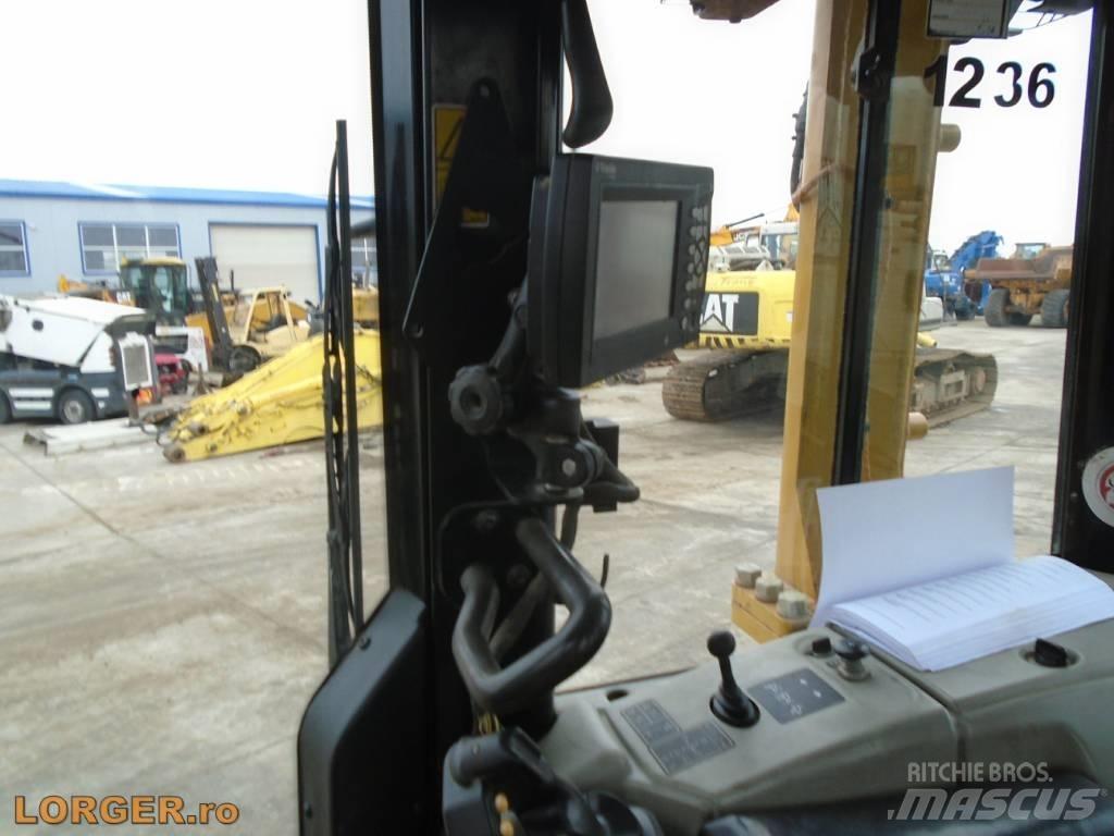CAT D6N LGP Crawler dozers